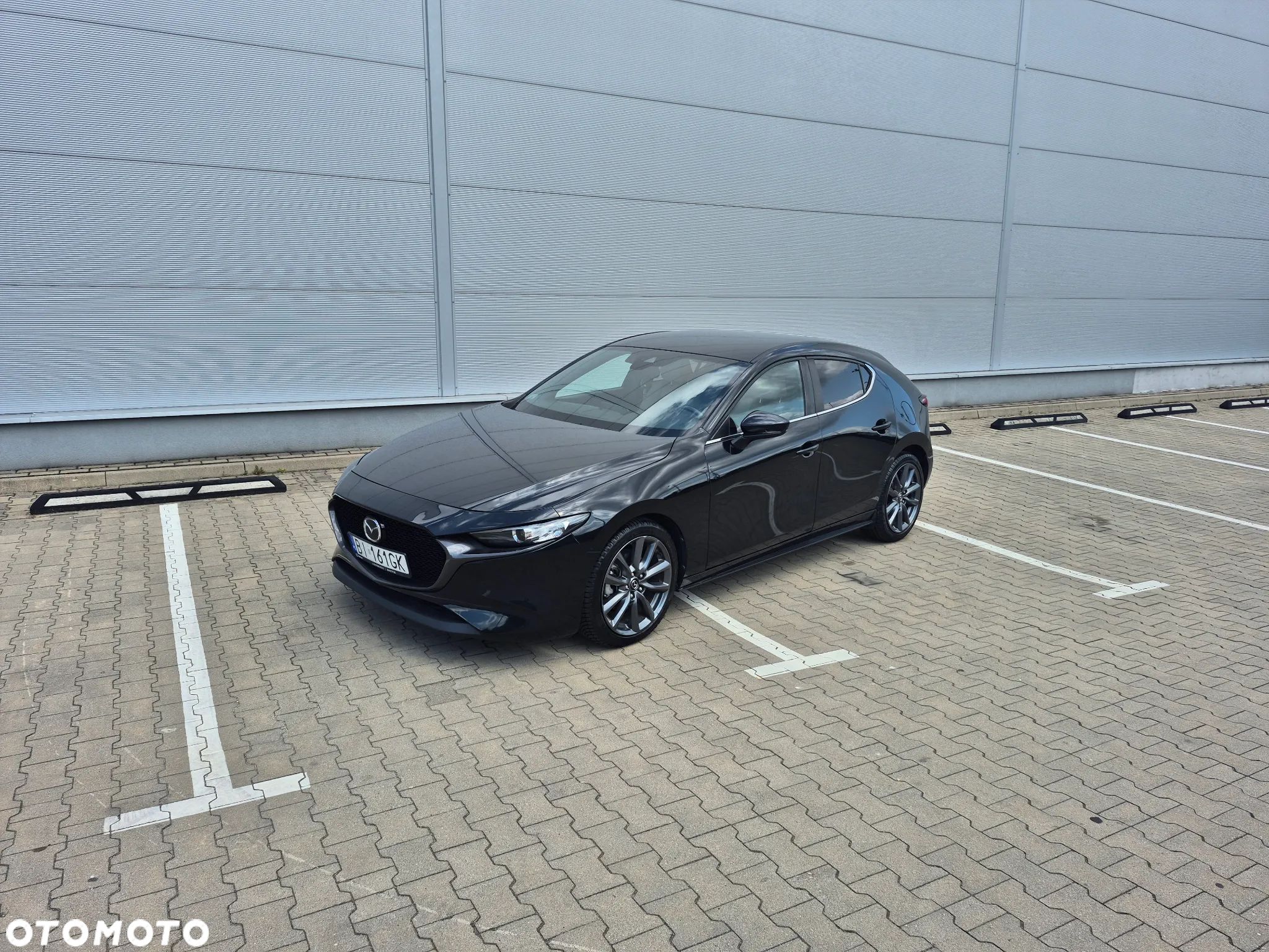 Mazda 3 - 1