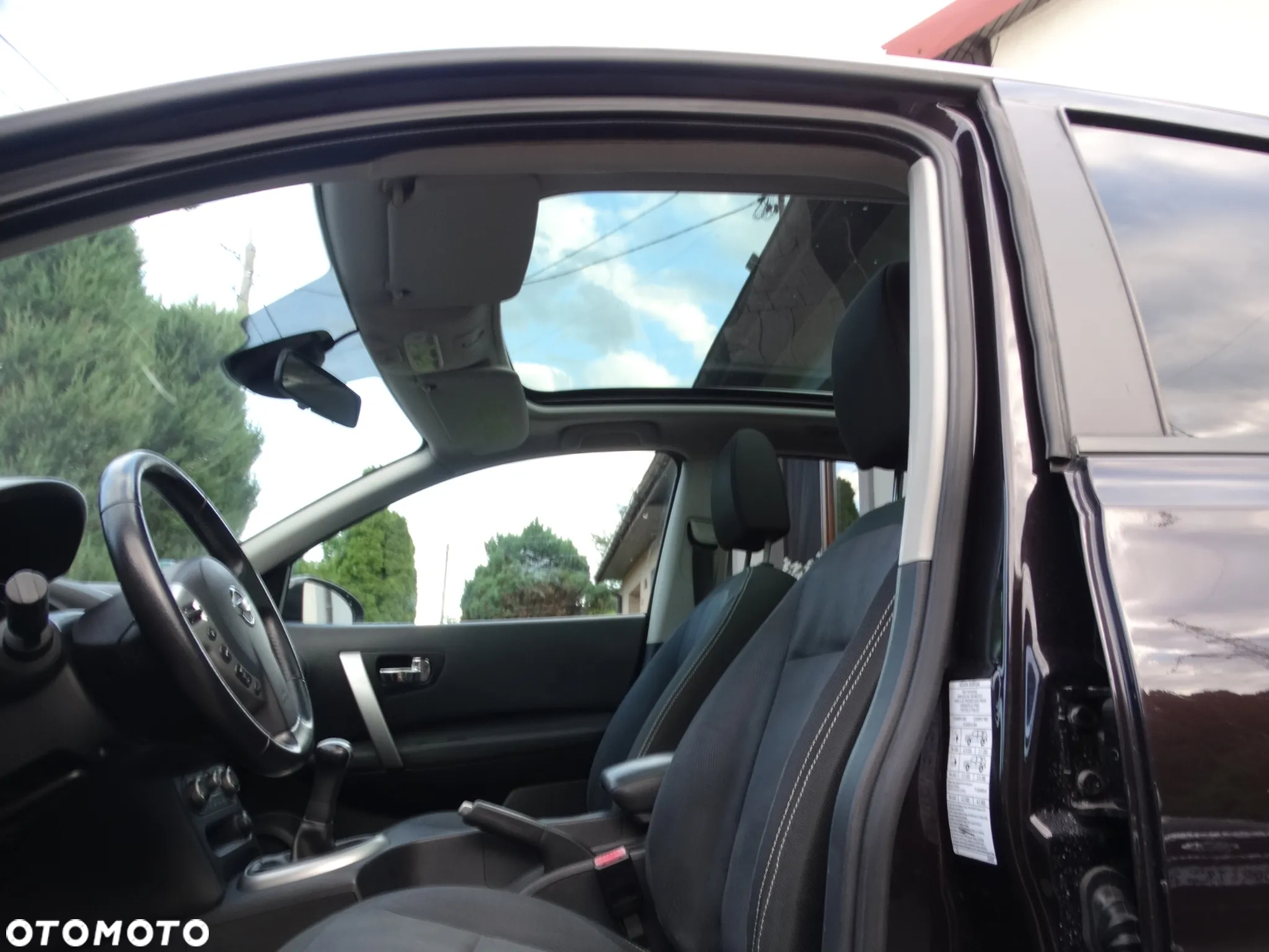 Nissan Qashqai - 2