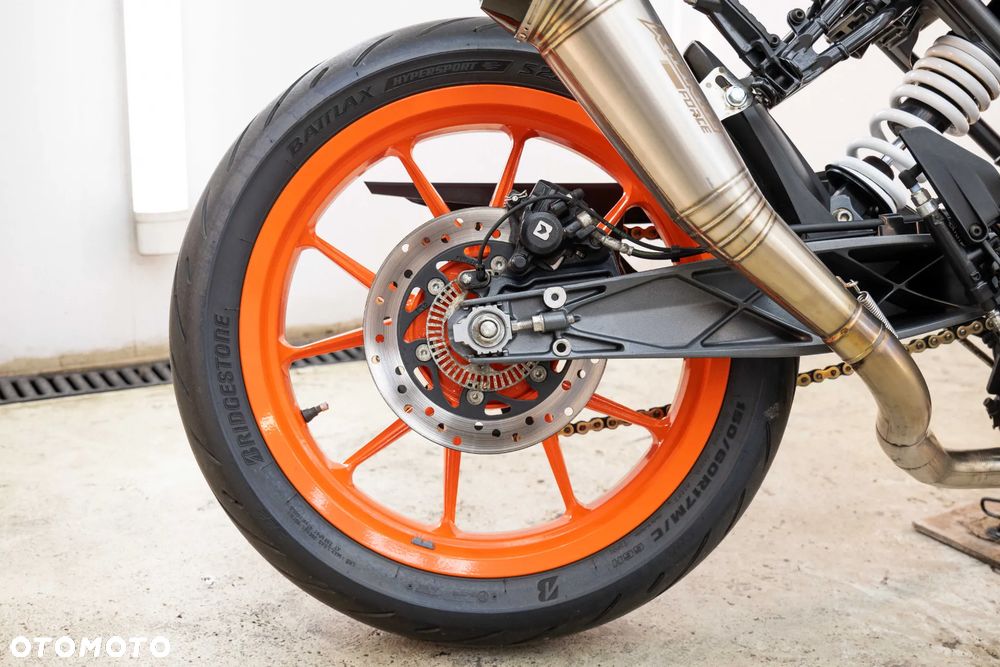 KTM Duke 125 - 35