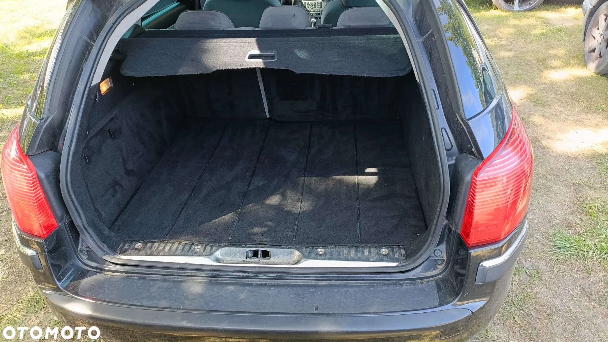 Peugeot 407 - 6