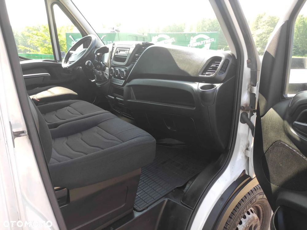 Iveco Daily 35S15 - 15