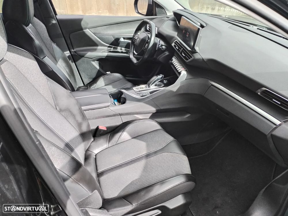 Peugeot 3008 1.5 BlueHDi Allure EAT8 - 9