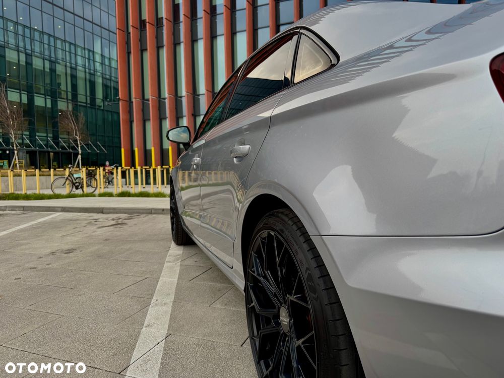 Audi A3 Limousine 2.0 TFSI quattro S tronic sport - 11