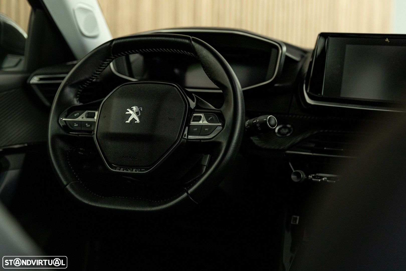 Peugeot 2008 1.2 PureTech Allure - 39
