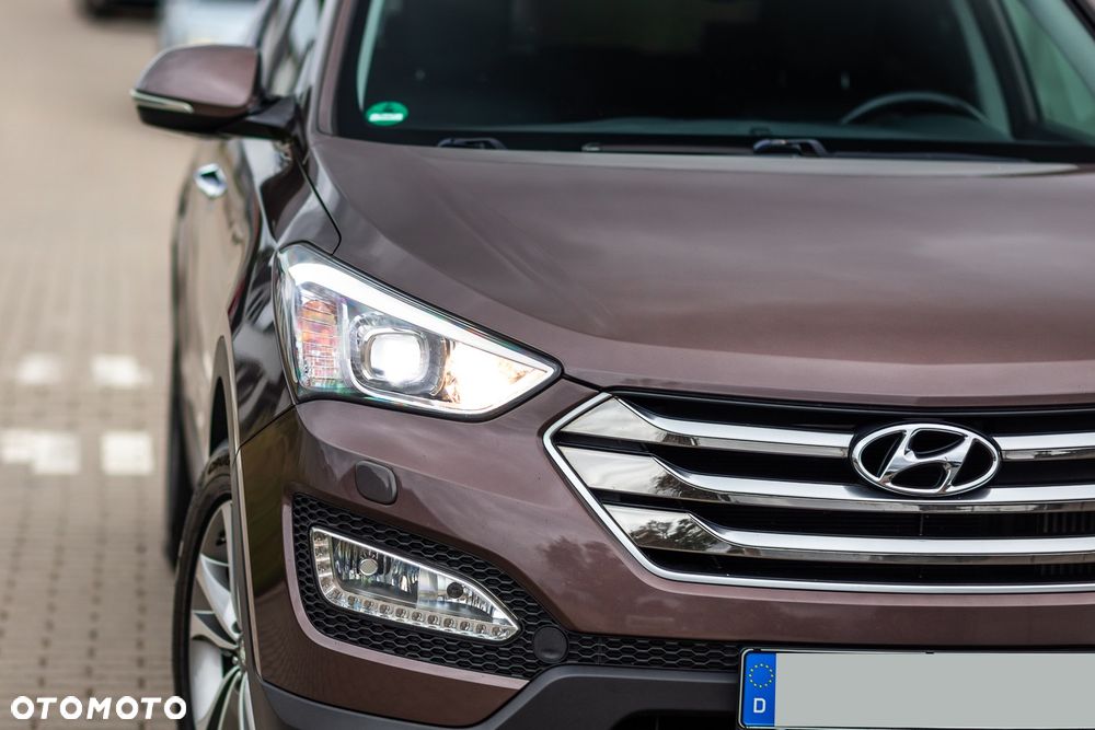 Hyundai Santa Fe 2.0 CRDi 2WD Premium - 11