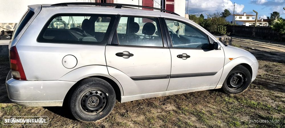 Ford Focus SW 1.8 TDdi Trend - 4