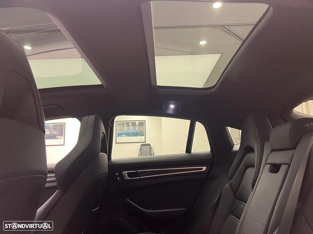 Porsche Panamera - 37