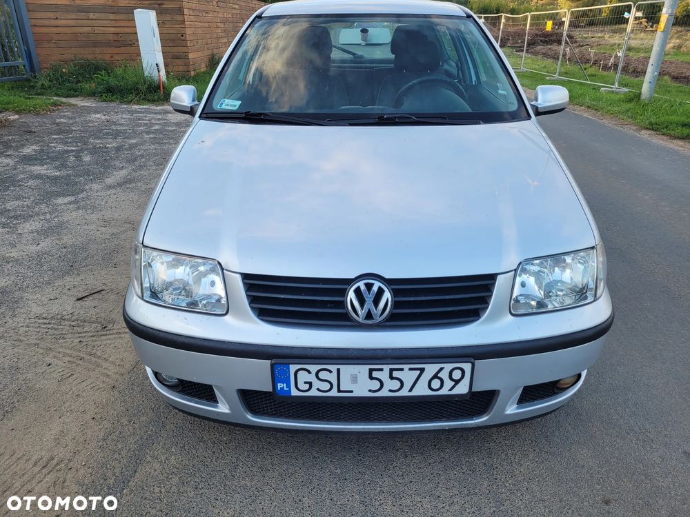 Volkswagen Polo 1.4 16V Comfortline - 19