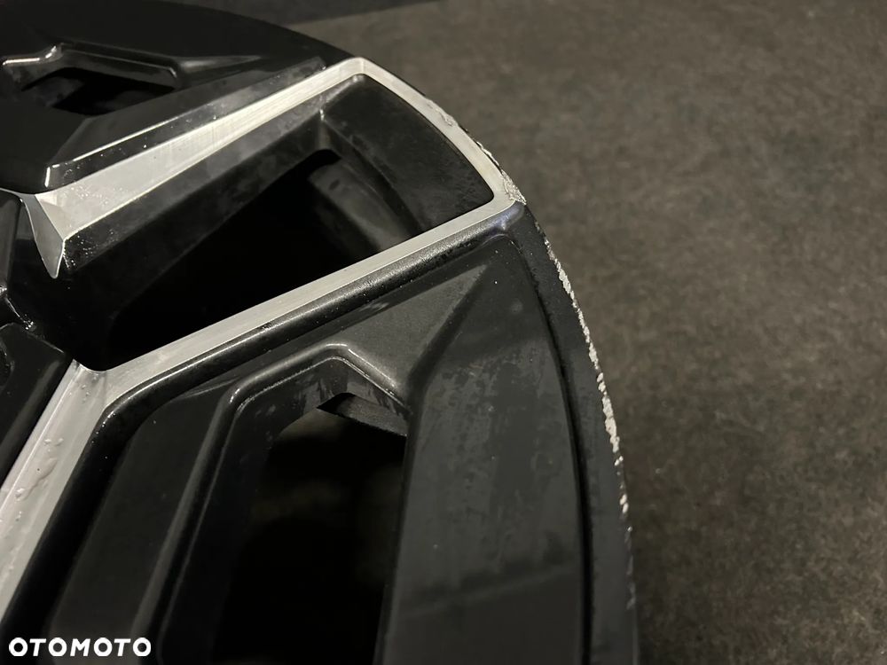 Alufelga BMW XM G09 22 cale 5x120 1szt. z czujnikiem! 1543987 - 3