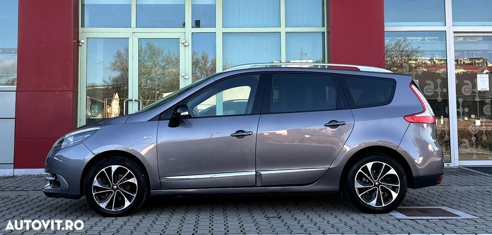 Renault Scenic - 24