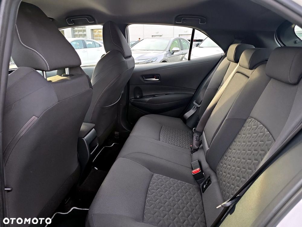 Toyota Corolla 1.8 Hybrid Comfort - 12