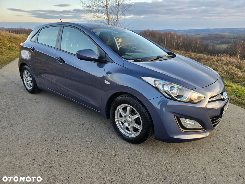 Hyundai i30 1.4 Comfort - 14