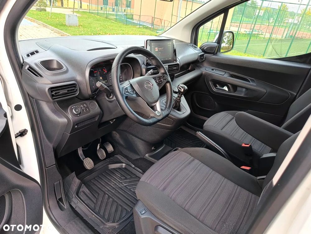 Opel Combo - 23