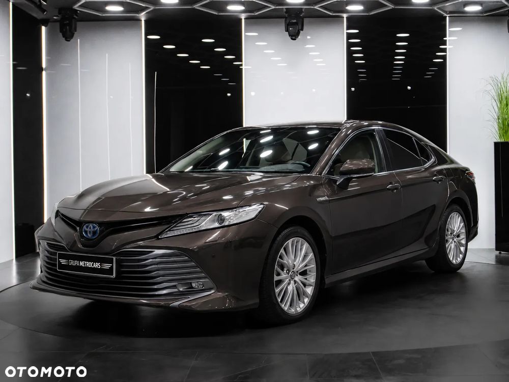 Toyota Camry 2.5 Hybrid Executive CVT - 3