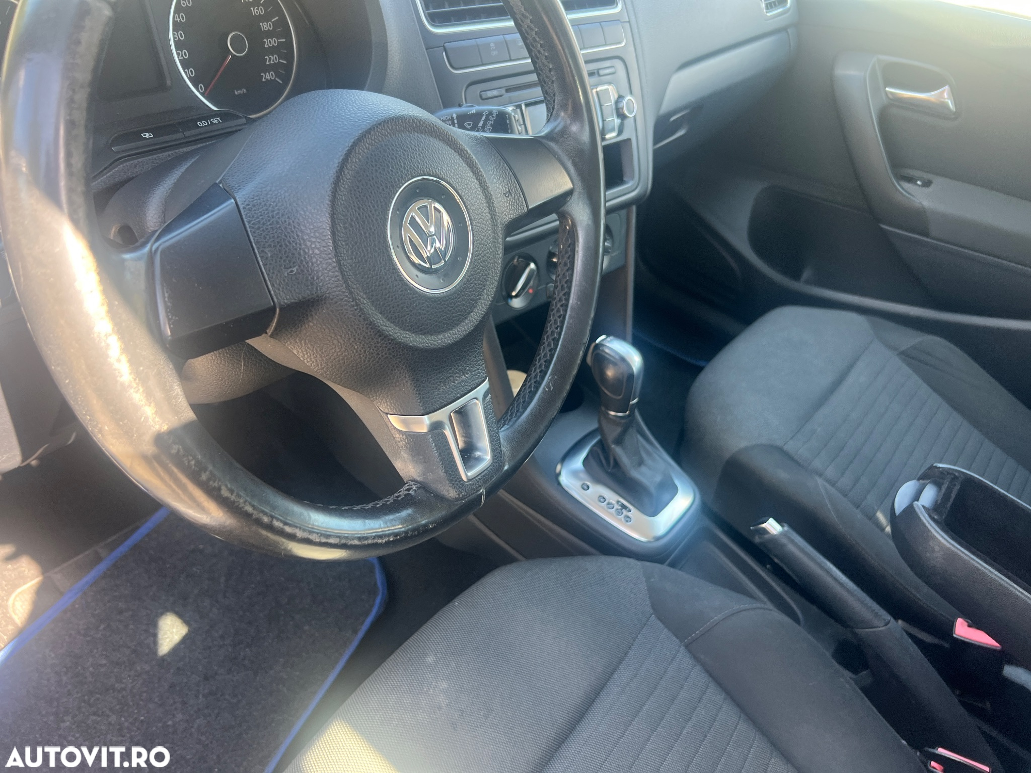 Volkswagen Polo 1.2 TSI (Blue Motion Technology) DSG Highline - 8