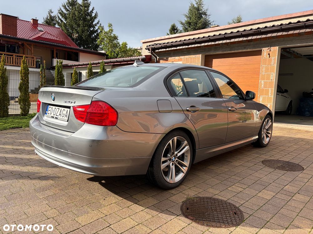 BMW Seria 3 320d - 14