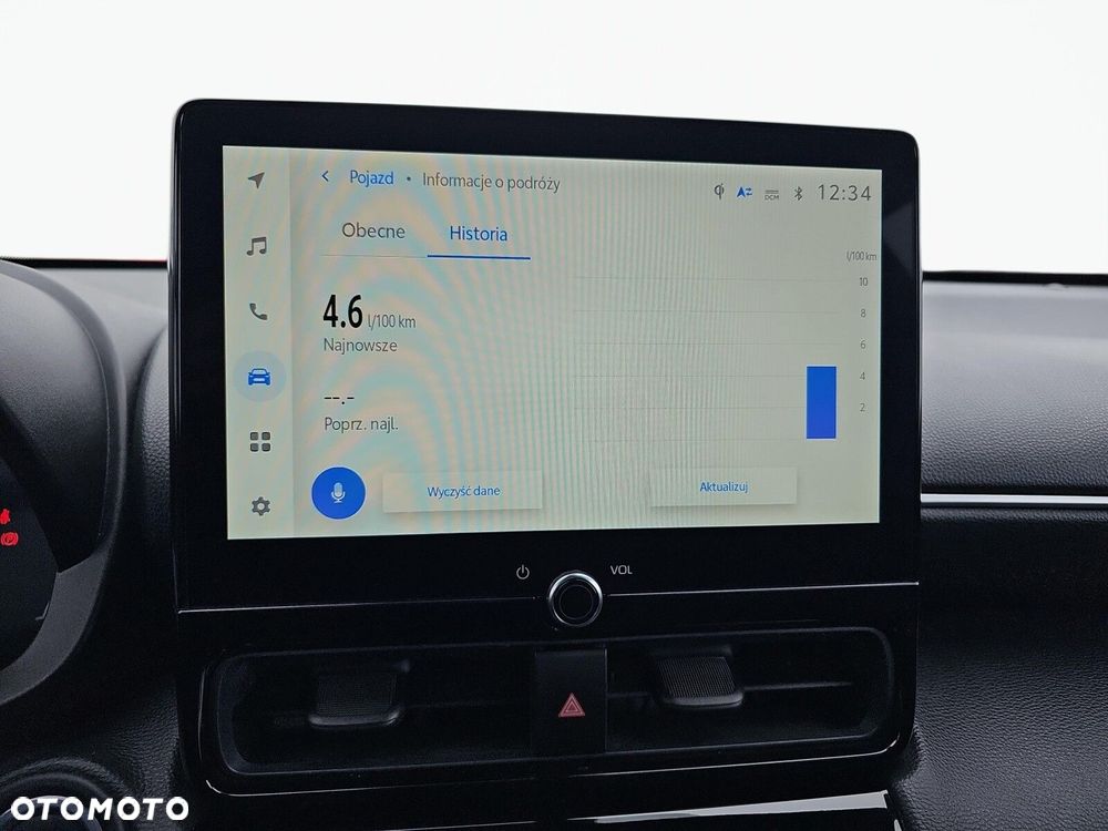 Toyota Yaris Cross - 24