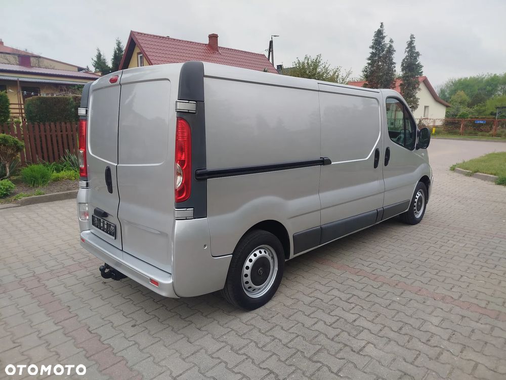 Renault Trafic - 8