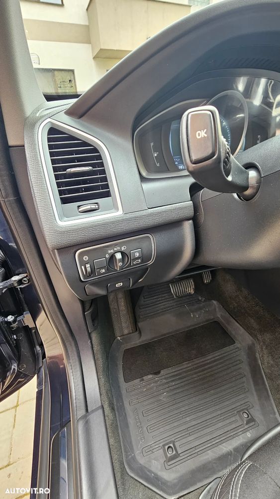 Volvo XC 60 - 13