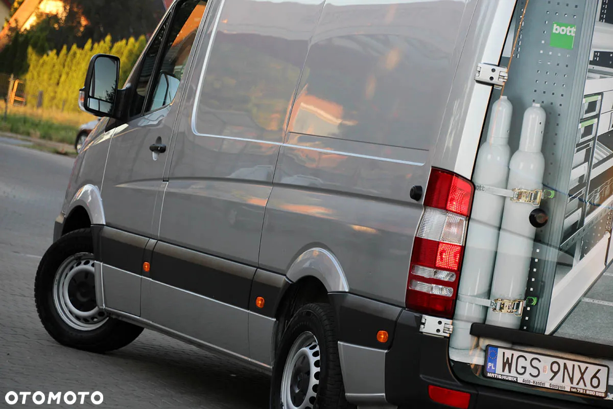 Mercedes-Benz SPRINTER L2H2 - 16