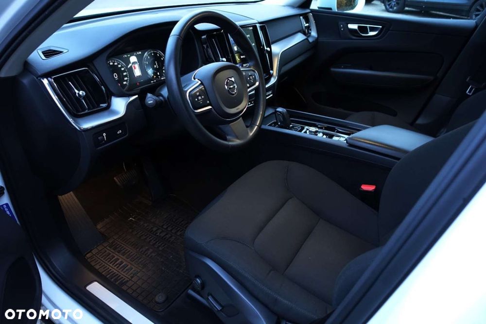 Volvo XC 60 - 6