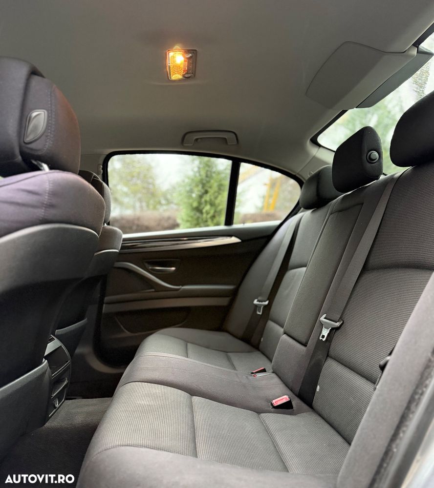 BMW Seria 5 520d - 6