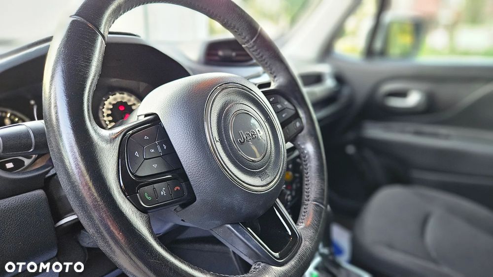 Jeep Renegade 1.3 T-GDI Automatik Longitude - 22