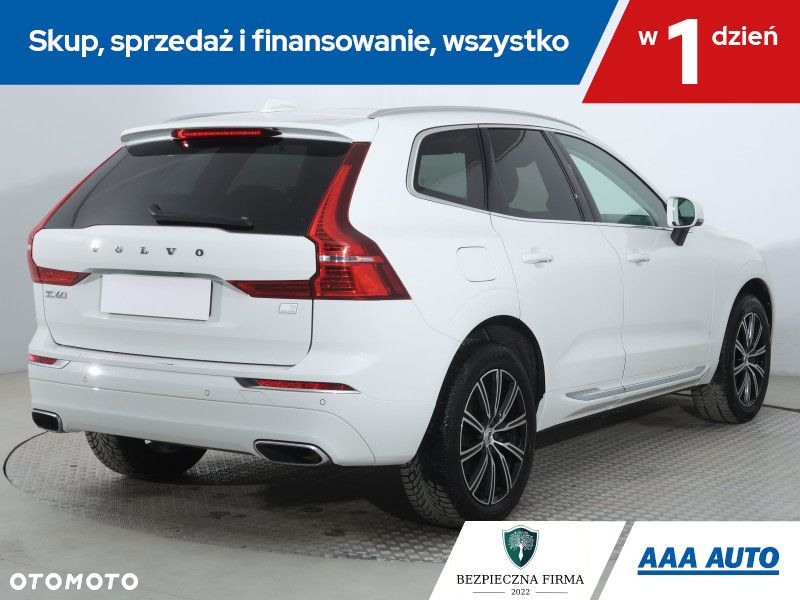 Volvo XC 60 - 6