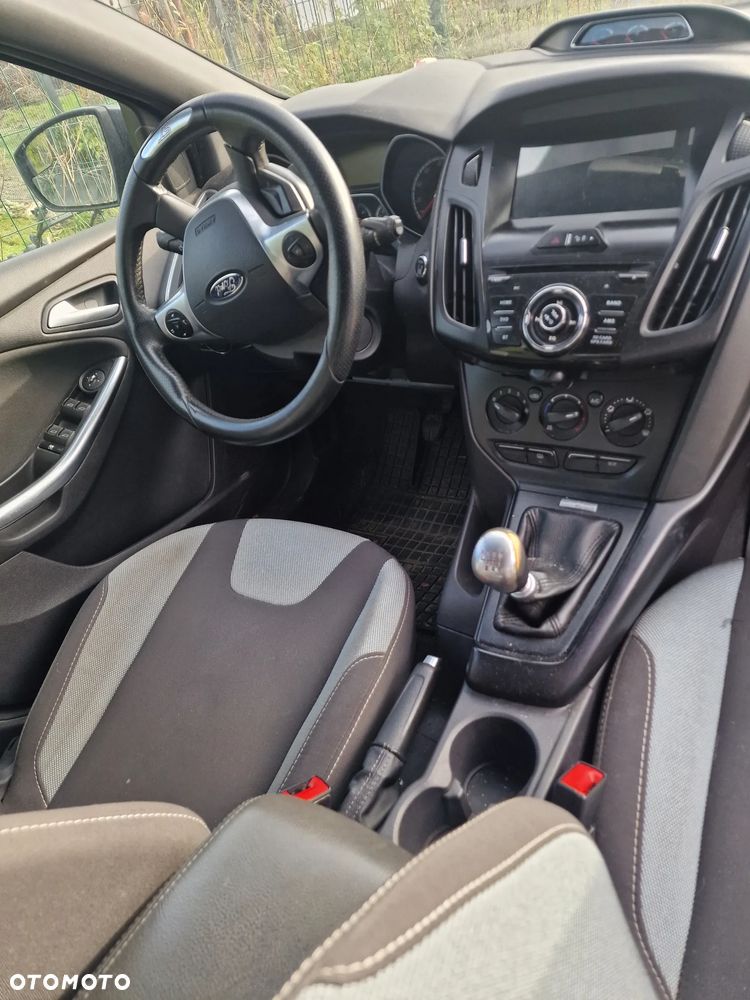 Ford Focus 2.0 EcoBoost ST - 7