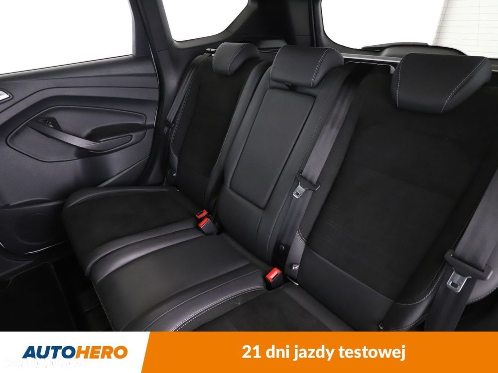 Ford Kuga 2.0 TDCi FWD ST-Line - 14