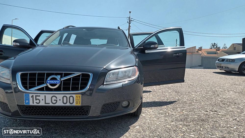 Volvo V70 2.0 D3 Summum - 6