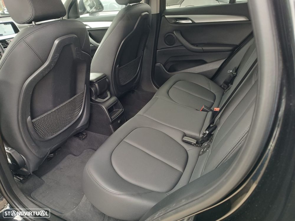 BMW X1 16 d sDrive Line Sport Auto - 12