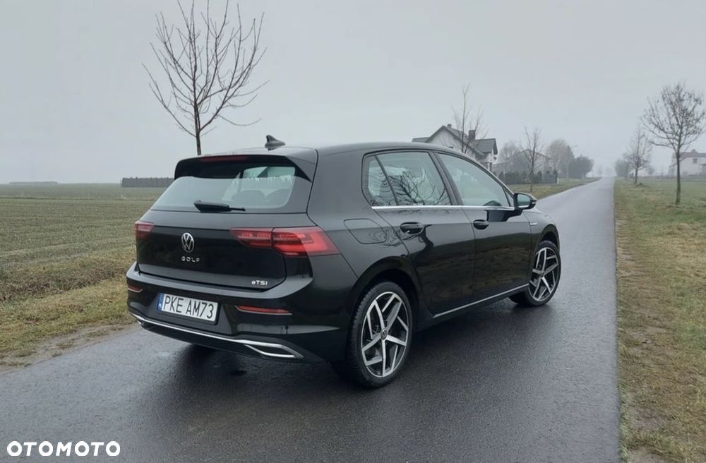 Volkswagen Golf - 3