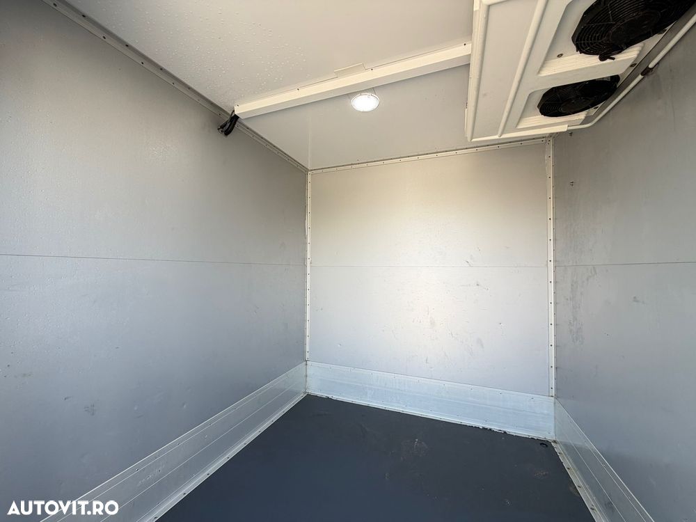 Iveco Daily 3.0 D FRIGORIFIC 2 COMP - 16