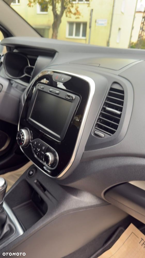 Renault Captur - 26