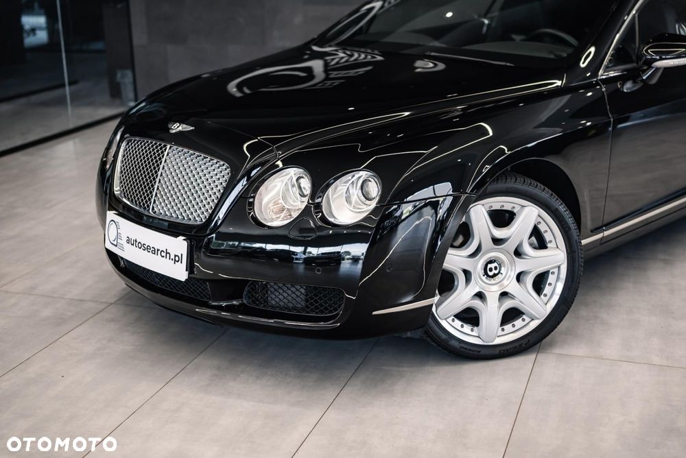 Bentley Continental GT - 38