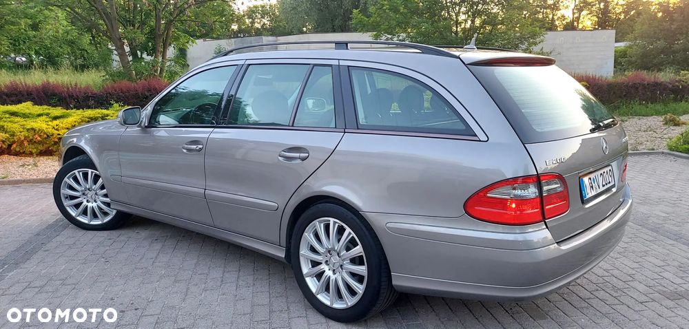 Mercedes-Benz Klasa E 200 Kompressor Avantgarde - 19