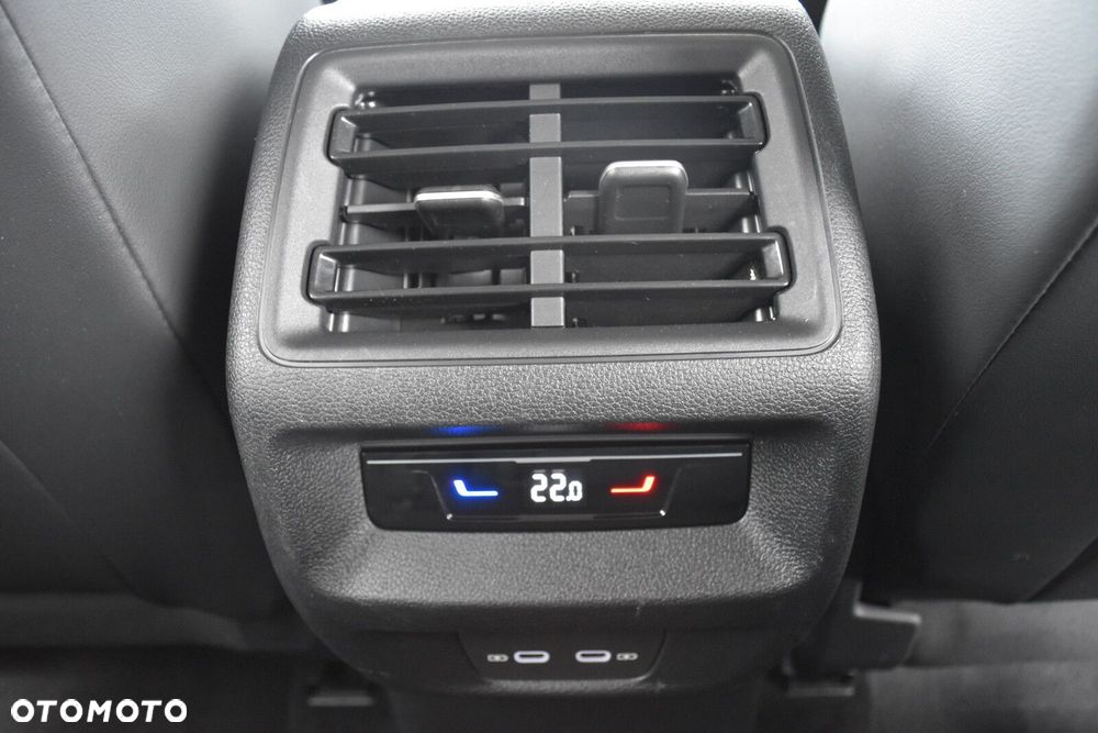 Volkswagen Tiguan 1.5 TSI EVO Life DSG - 34