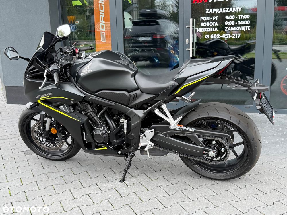 Honda CBR - 29