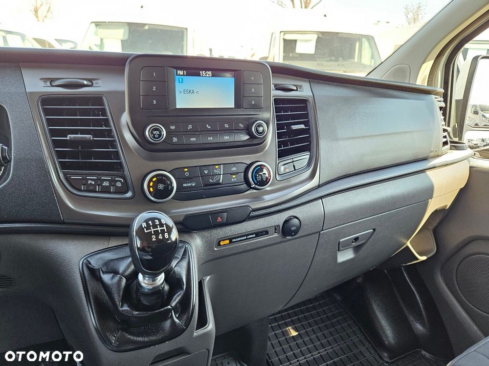Ford Transit Custom - 26