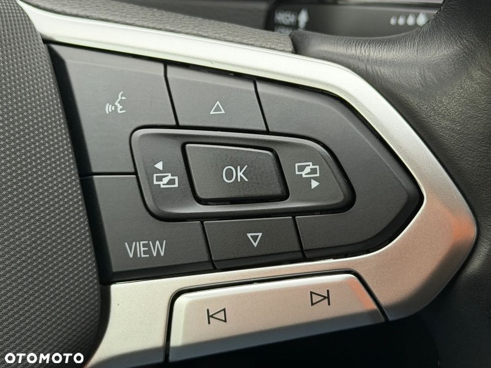 Volkswagen Passat 2.0 TDI BMT Comfortline - 17
