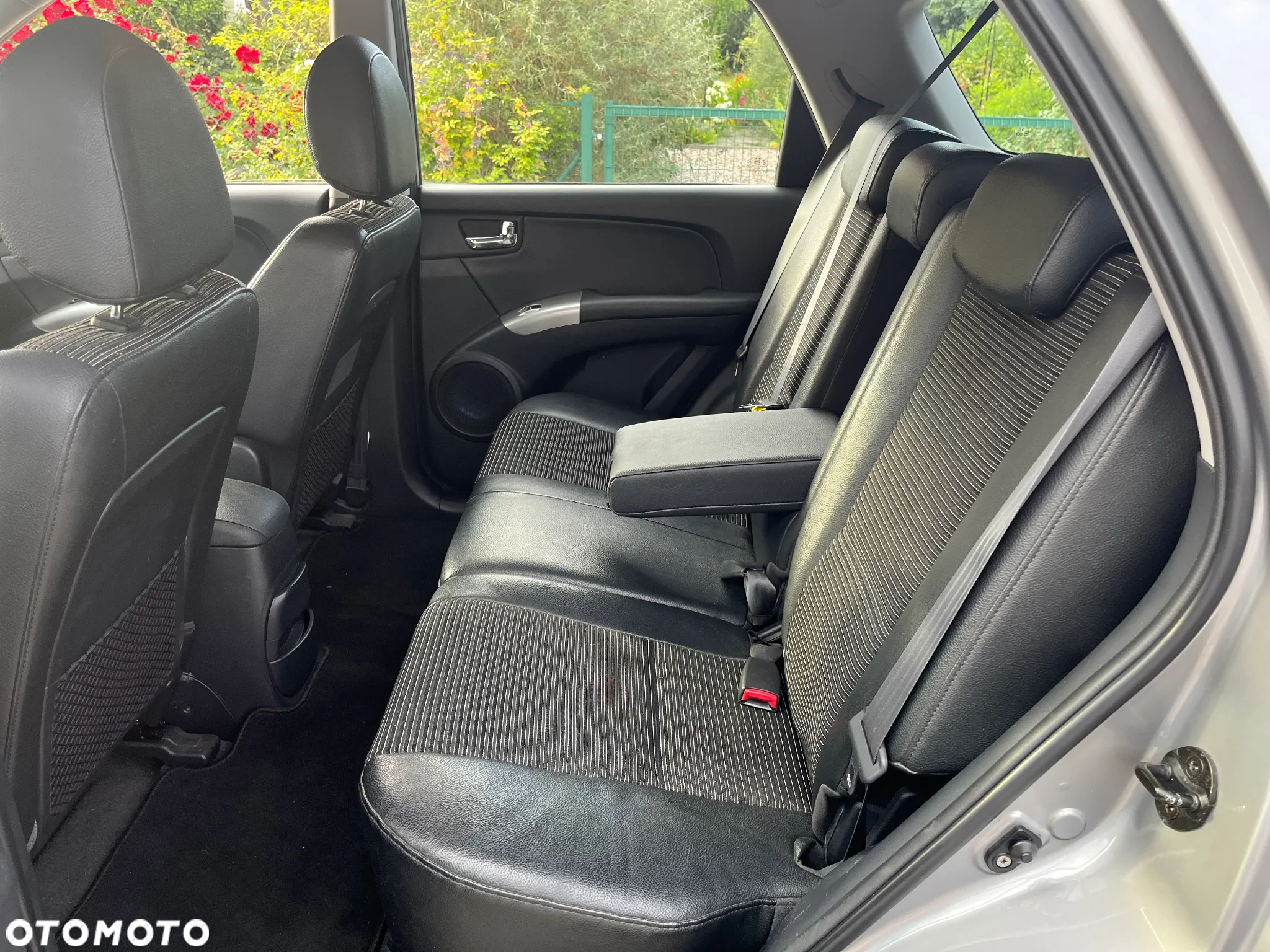Kia Sportage 2.0 2WD LX - 9