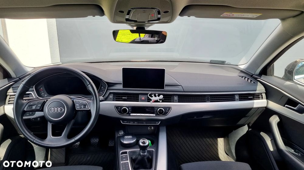 Audi A4 Avant - 6