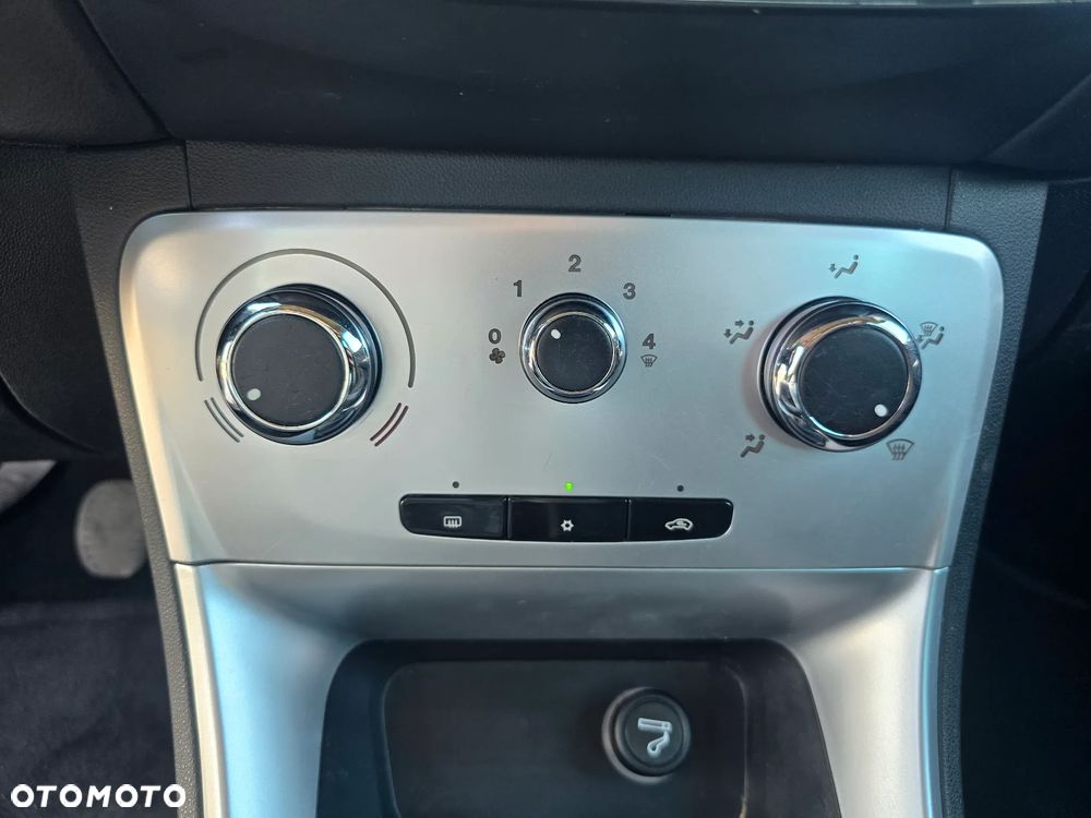 Lancia Delta 1.6 MJ Gold - 21