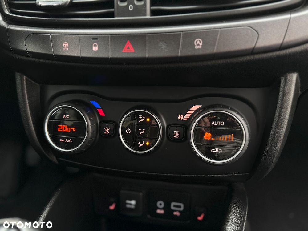 Fiat Tipo 1.4 T-Jet 16v S-Design - 18