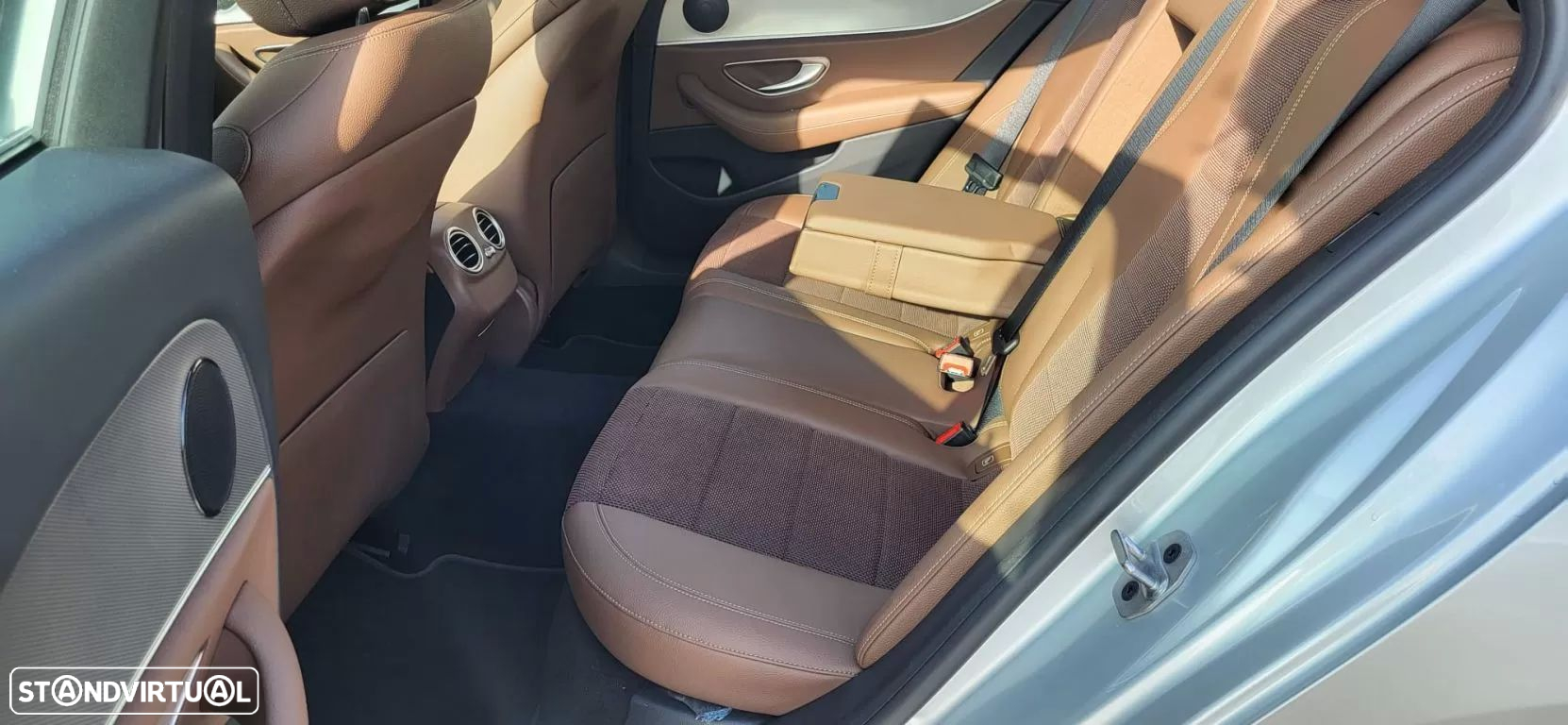 Mercedes-Benz E 300 de Exclusive Line - 24
