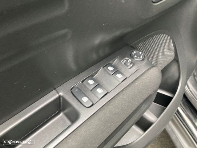 Citroën C3 Aircross 1.2 PureTech Shine Pack EAT6 - 29