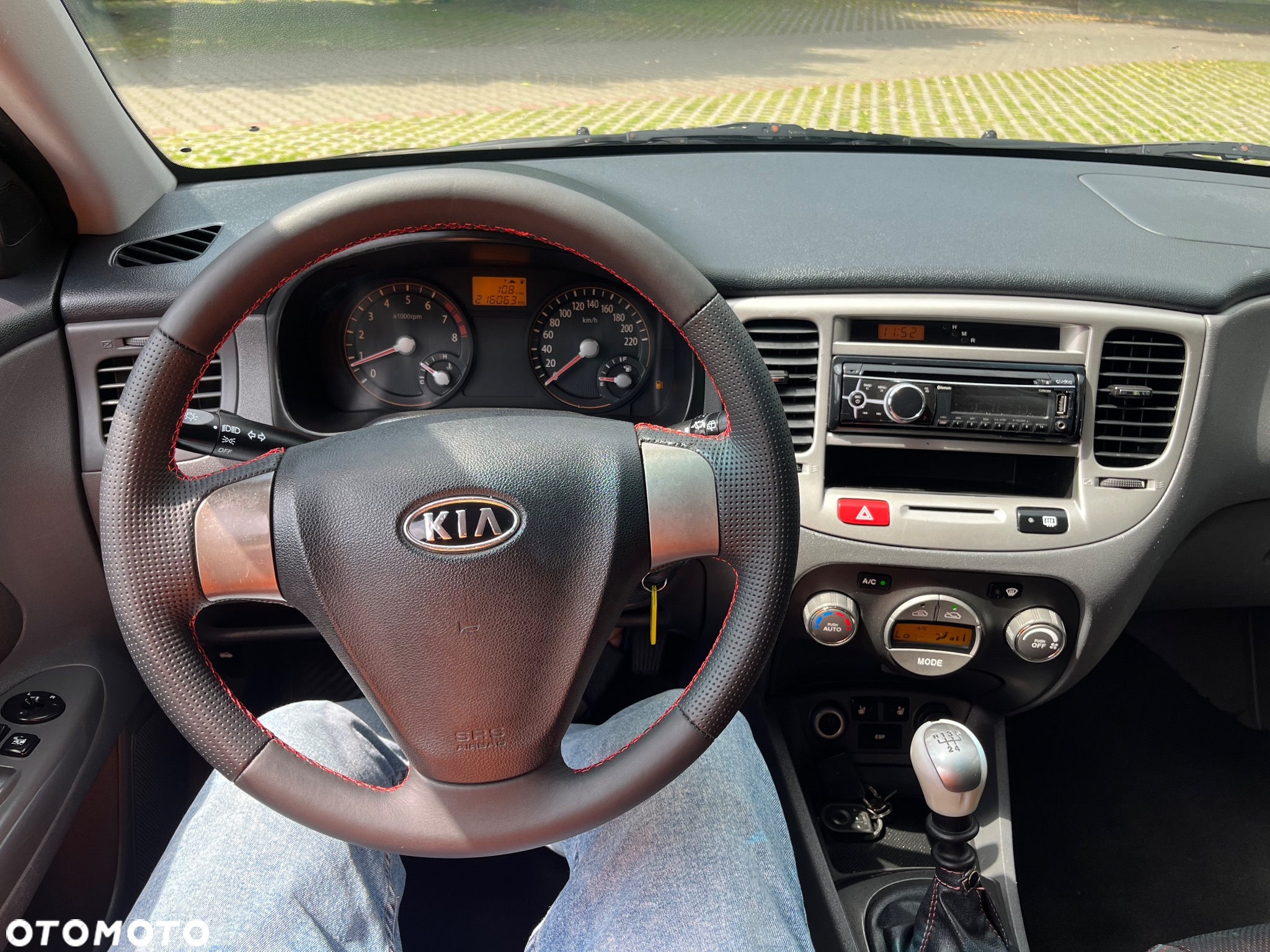 Kia Rio - 22