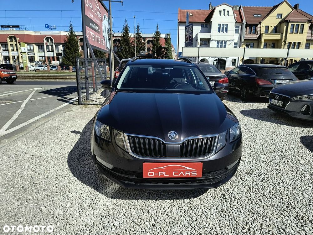 Skoda Octavia - 3