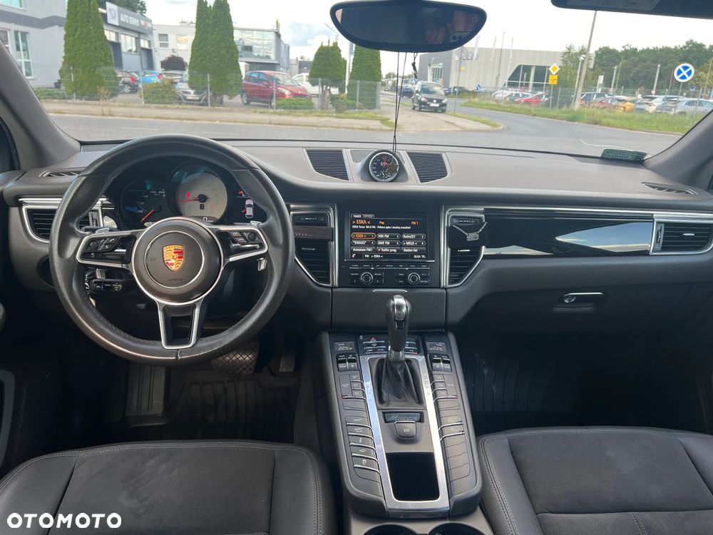 Porsche Macan - 14